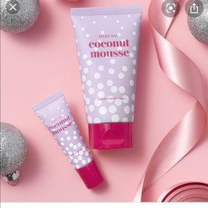 Mary Kay Coconut Mousse Lip & Hand Cream Set